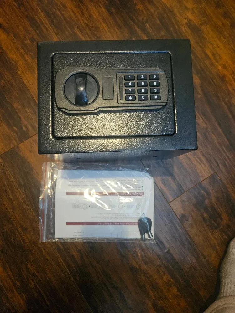 Small Fireproof Safe Box
