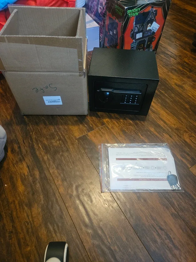 Small Fireproof Safe Box image indicator(4)