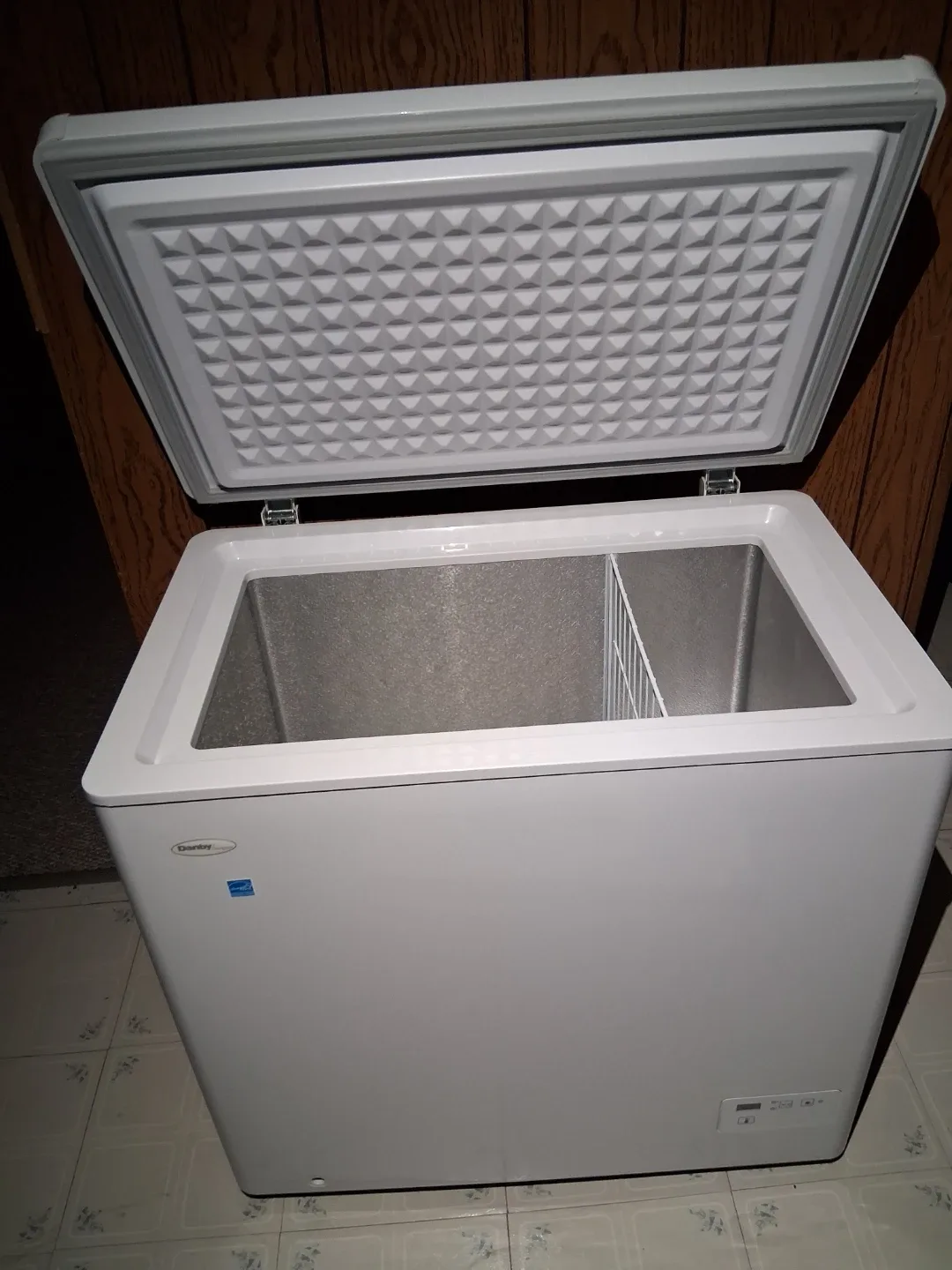 Danby Chest Freezer - White