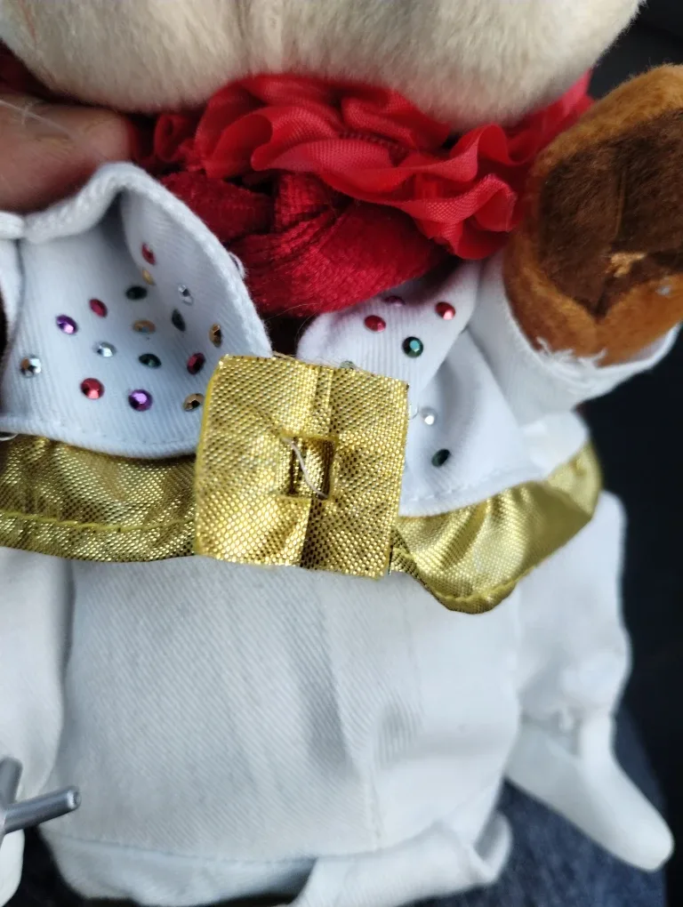 Elvis Musical Gemmy Ultimate Plush image indicator(6)