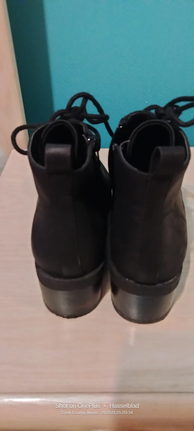 Black Ankle Boots Size 6 - photo 2