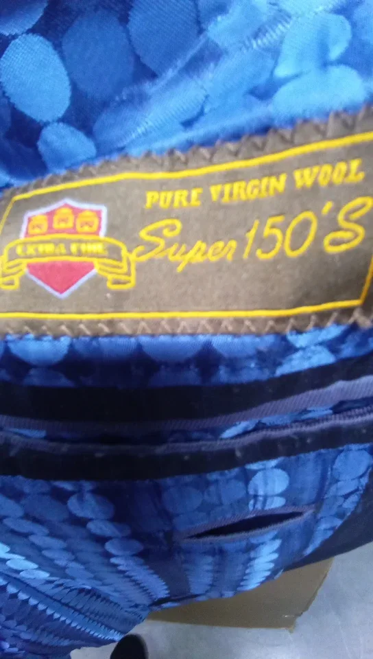 Astor & Black Sartoriale Suit - Pure Virgin Wool image indicator(4)