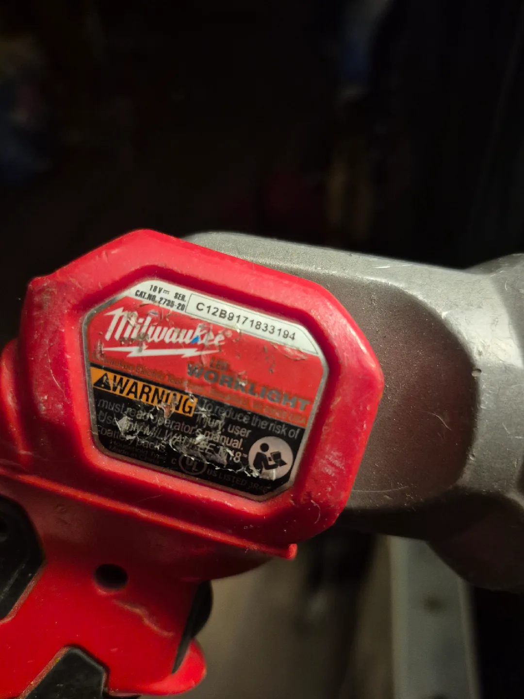 Milwaukee Work Light image indicator(2)