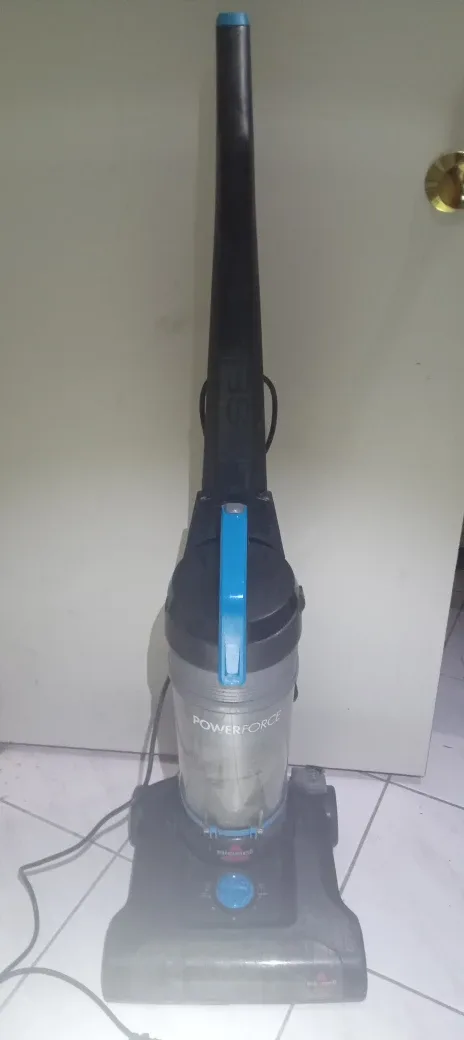 Bissell PowerForce Vacuum image indicator(6)