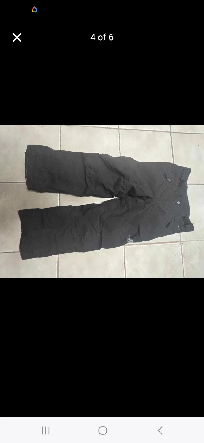 The North Face Boys Ski Pants  Small boys size for age 7-8 image indicator(4)