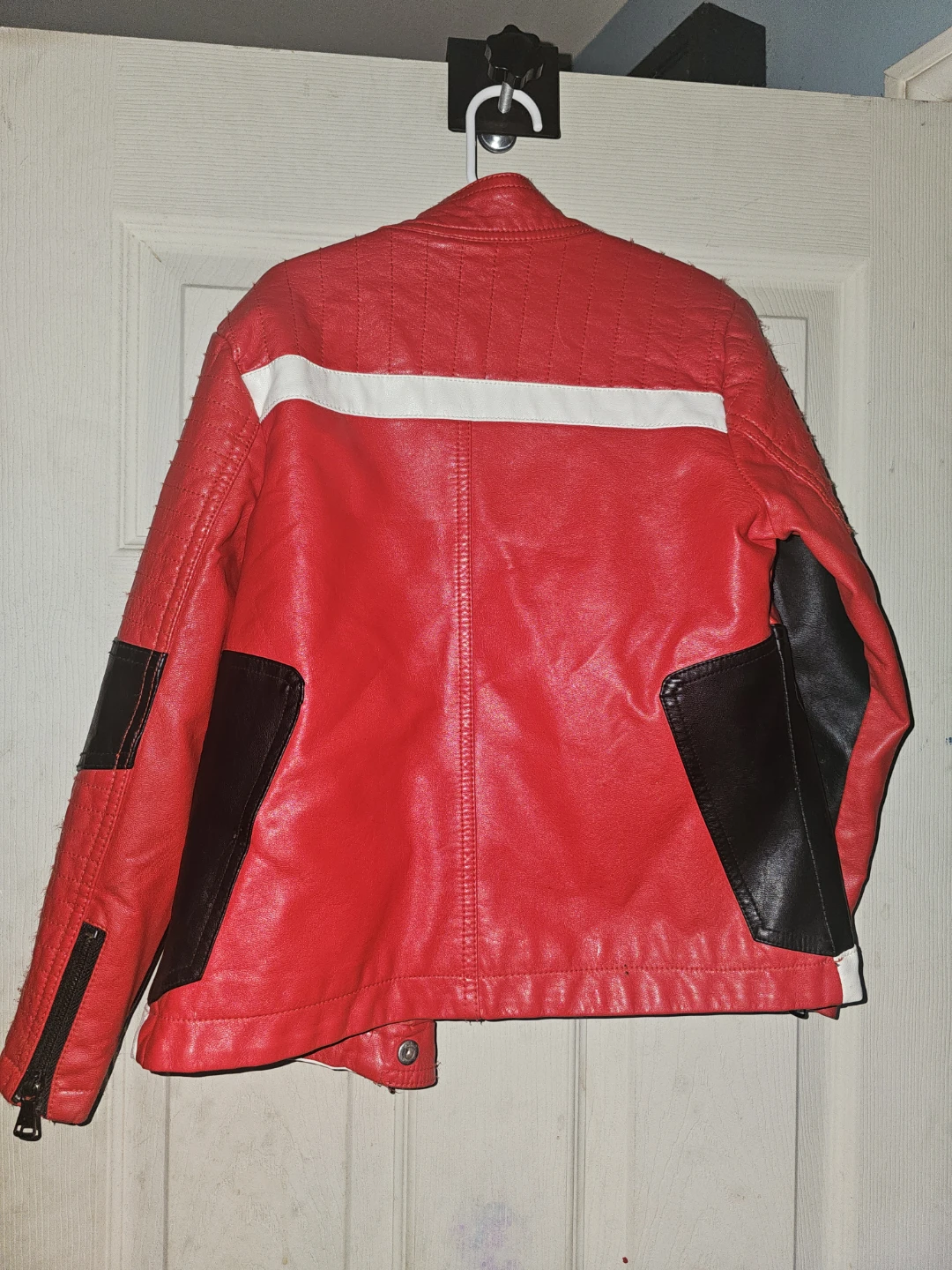 RR Red & Black Leather Jacket - Size 5-6 - photo 2