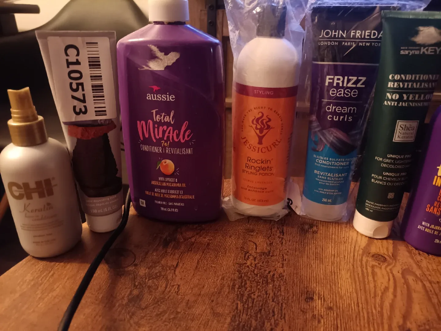 Hair Care Lot: Aussie, John Frieda, Marc Anthony & More! image indicator(2)