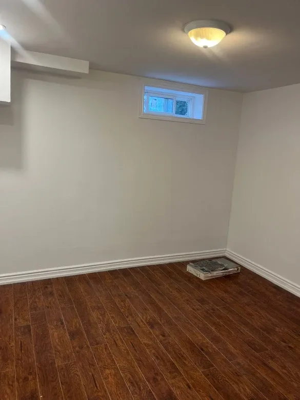 2 bedroom basement in pickering image indicator(10)