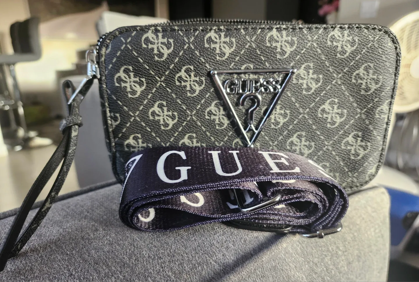 Guess Crossbody Bag