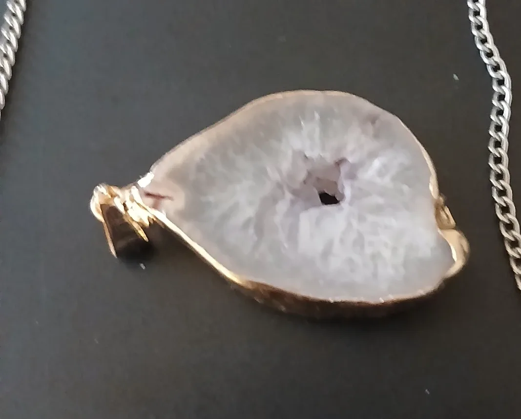 Druzy Agate Pendant Necklace - Gold Trim image indicator(2)