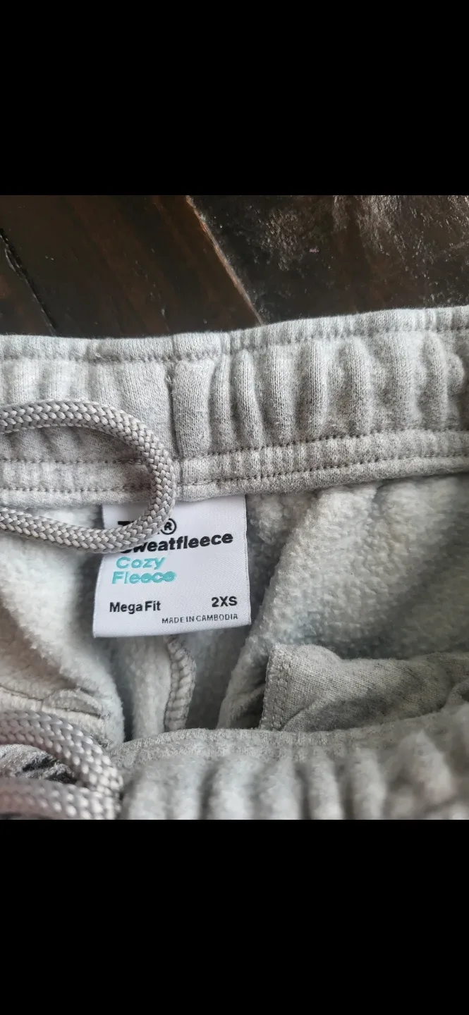 Old Navy Jeans Size 12 & Zara Puffer Jacket Size 10 image indicator(6)