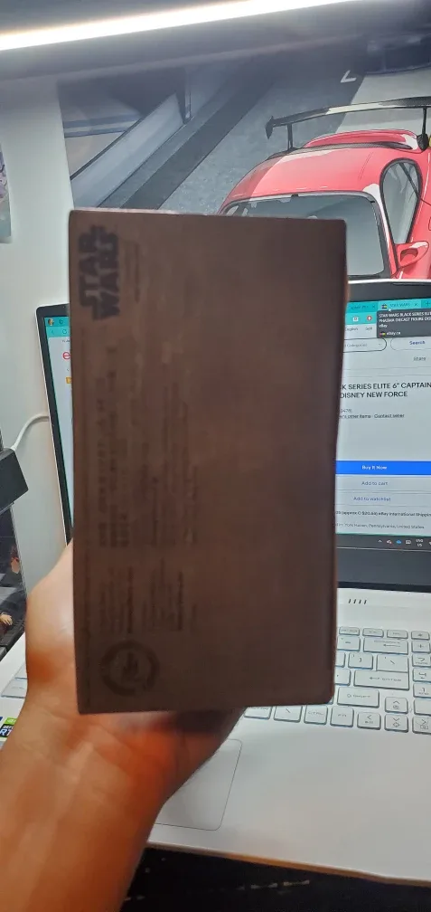 Star Wars Elite Series Captain Phasma Die Cast Action Figure image indicator(3)