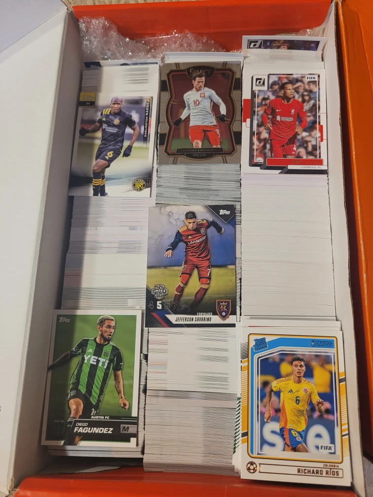 Soccer Trading Cards - photo 2