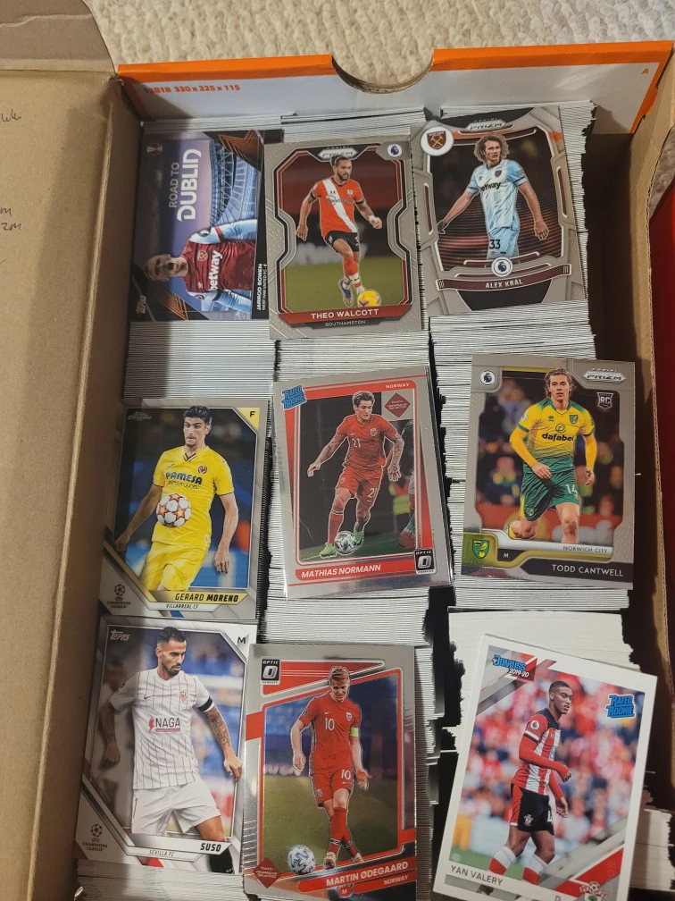 Soccer Trading Cards - photo 3