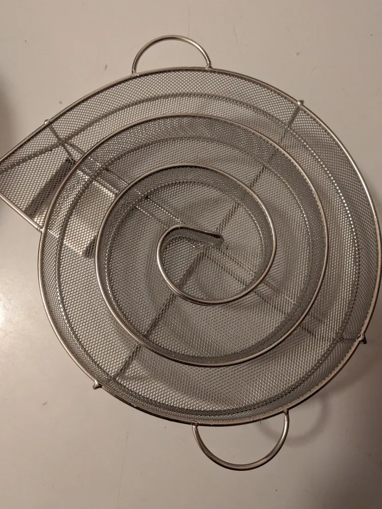 BBQ Stainless Steel Spiral Wood Chip Smoker New image indicator(3)