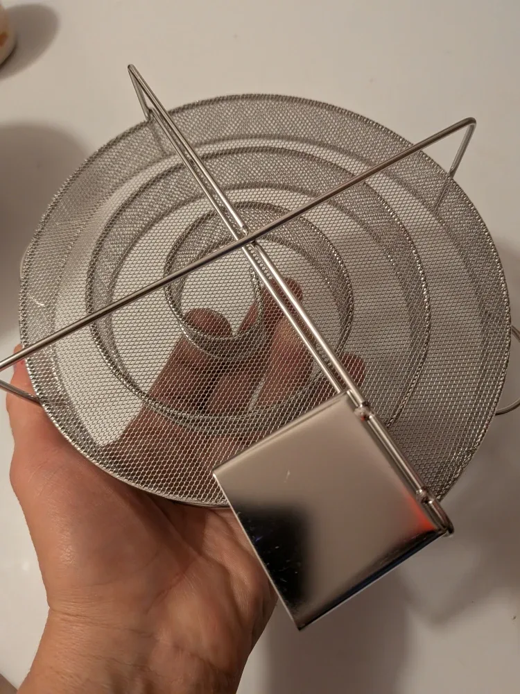 BBQ Stainless Steel Spiral Wood Chip Smoker New image indicator(5)