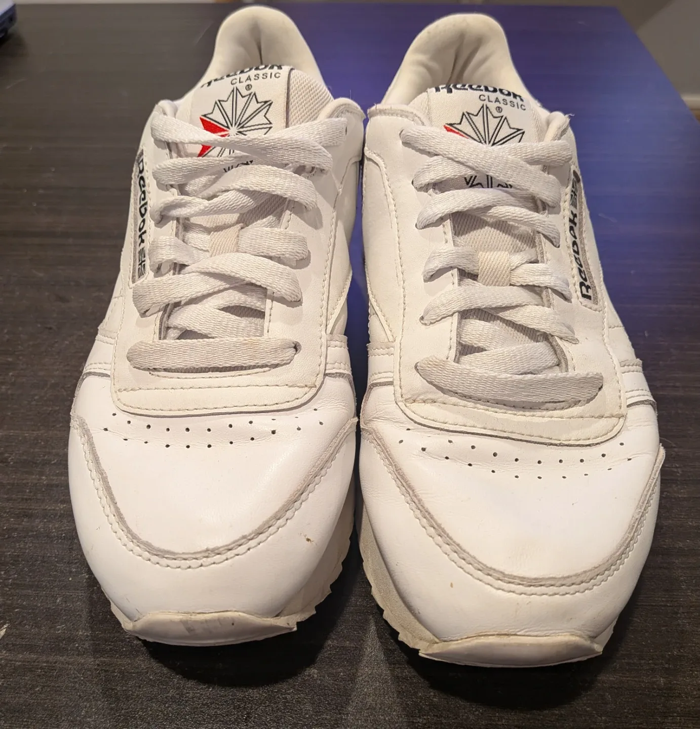 Reebok Classic Leather White Sneakers (women's size 7.5) image indicator(5)