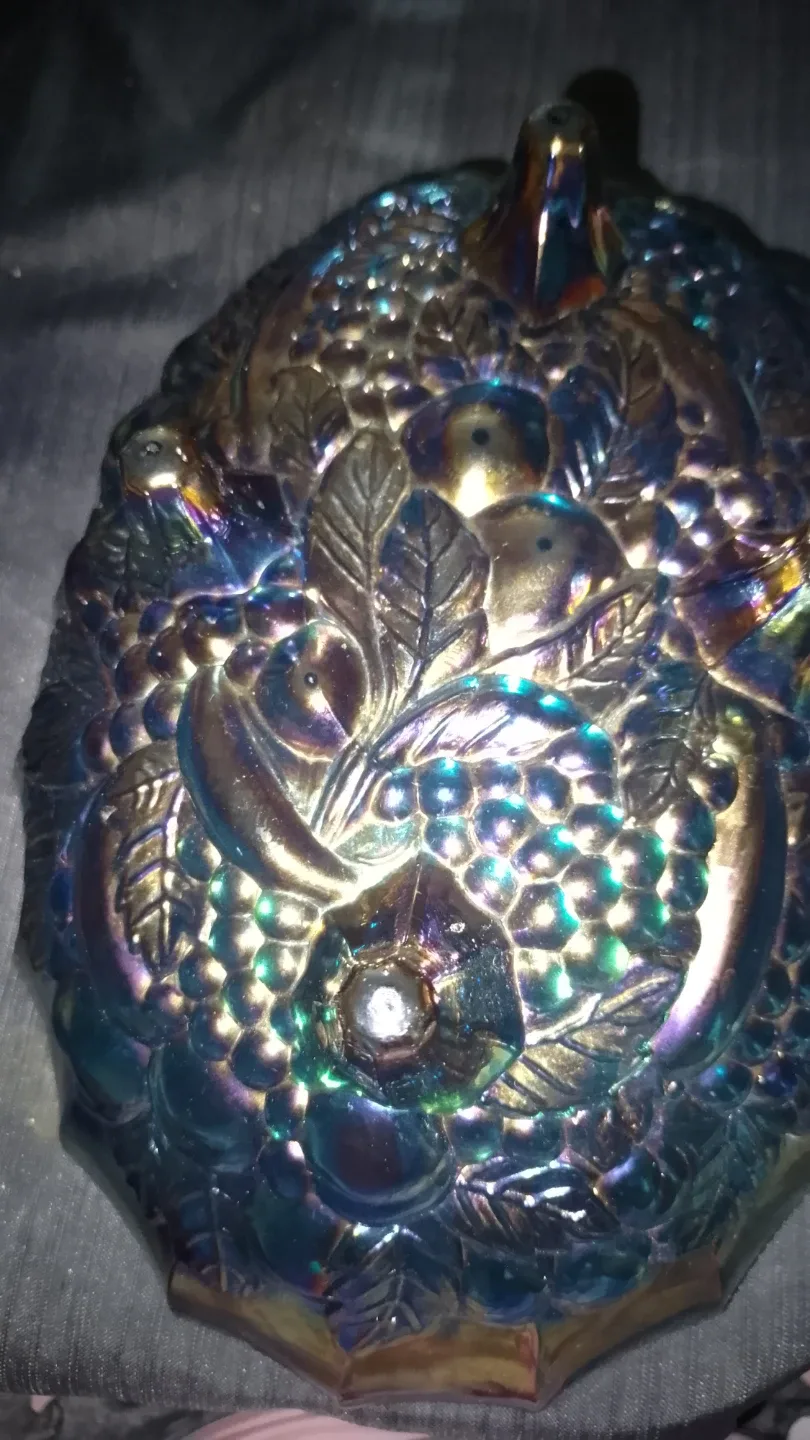 Vintage Iridescent Carnival Glass Bowl image indicator(2)