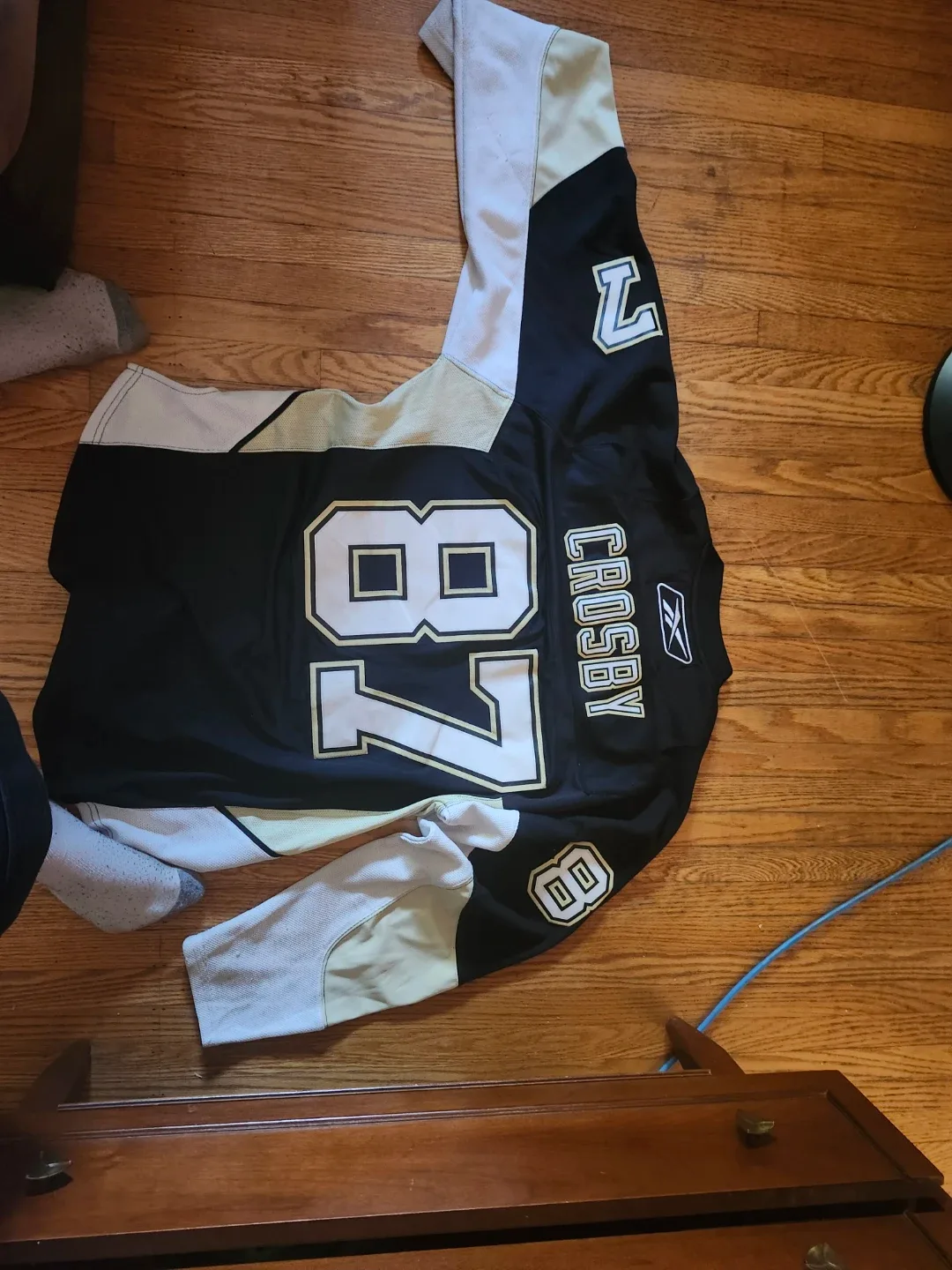 Hockey Jerseys image indicator(8)