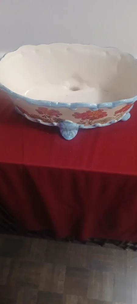 Floral Ceramic Footed Planter image indicator(2)