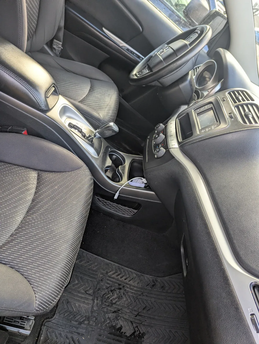 2014 Dodge Journey SE image indicator(6)