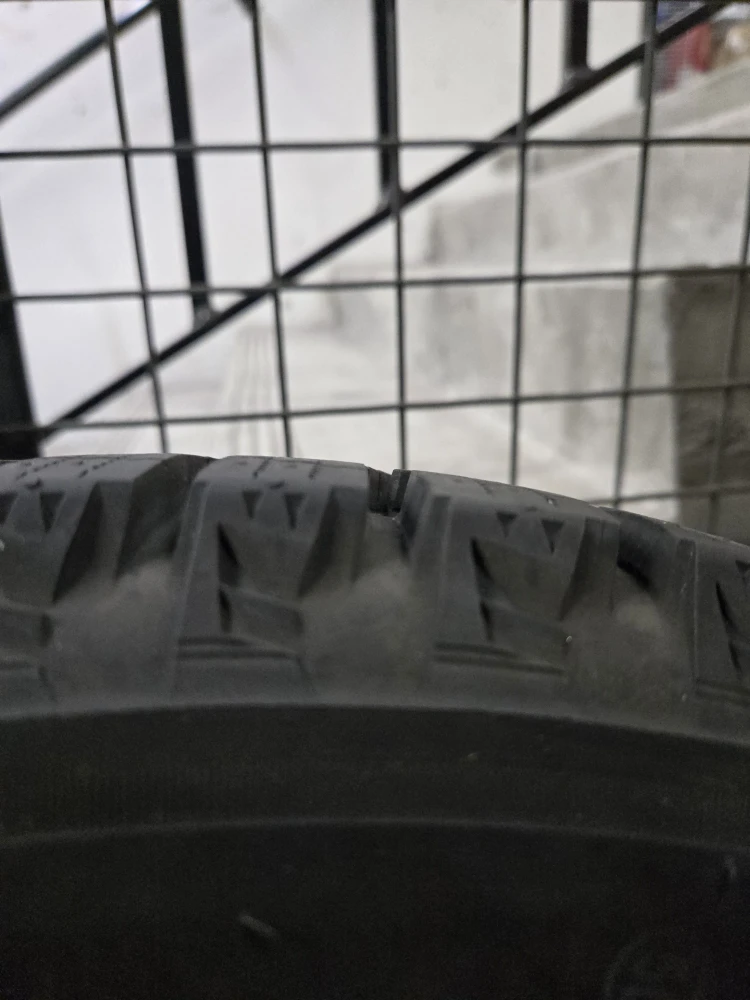 Set of Bridgestone Blizzak WS90 245/45R17 Winter Tires on Rims - photo 4
