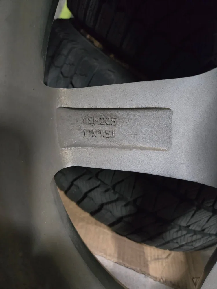 Set of Bridgestone Blizzak WS90 245/45R17 Winter Tires on Rims image indicator(7)