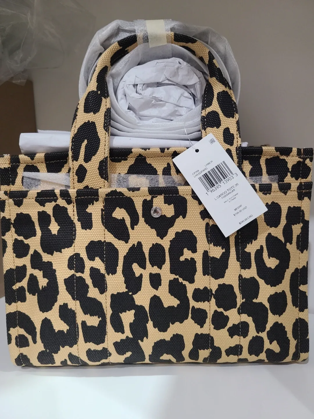 Coach Leopard Print Canvas Tote 26 image indicator(3)