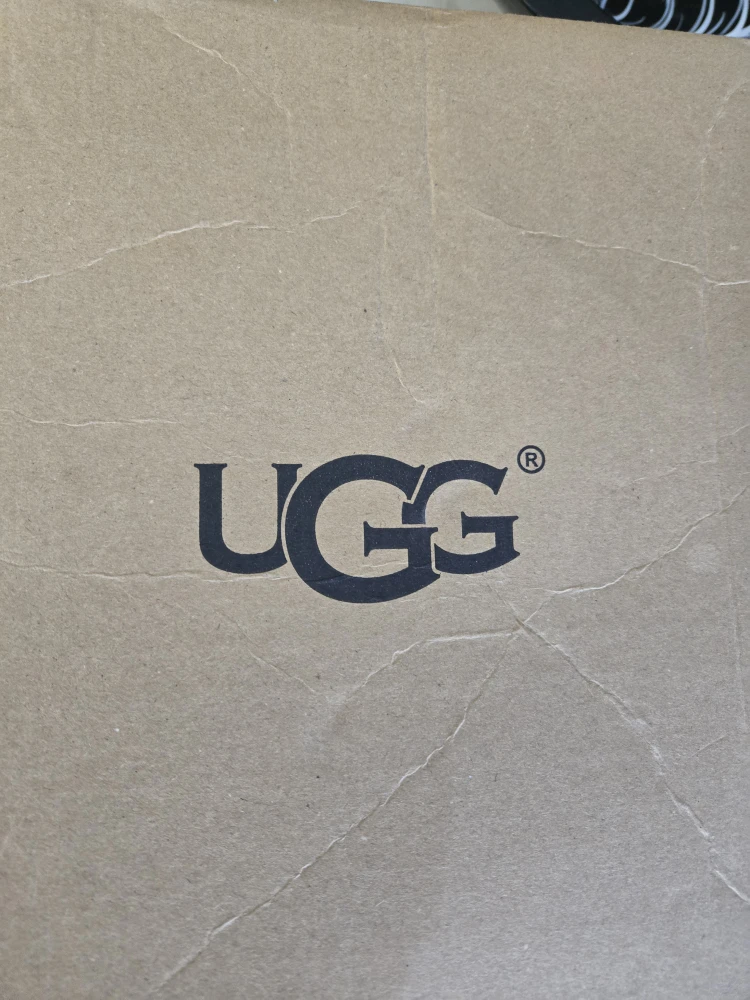 UGG W Classic Ultra Mini Platform Boots - Size 7 - photo 4