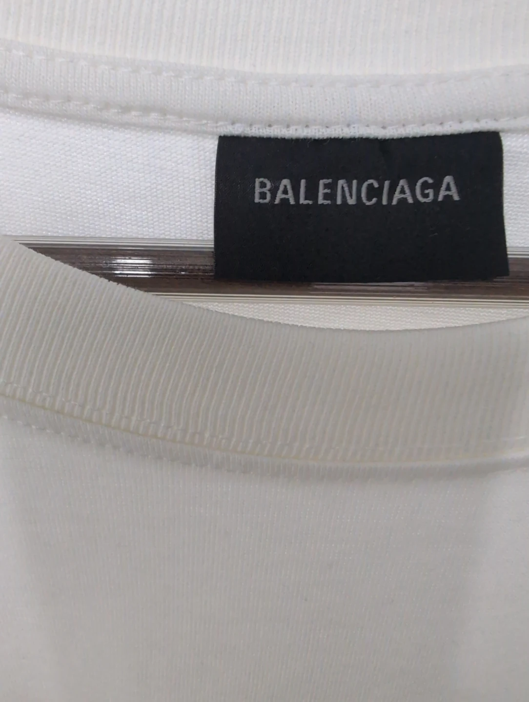 Balenciaga White T-Shirt - Size L - New with Tags! - photo 4