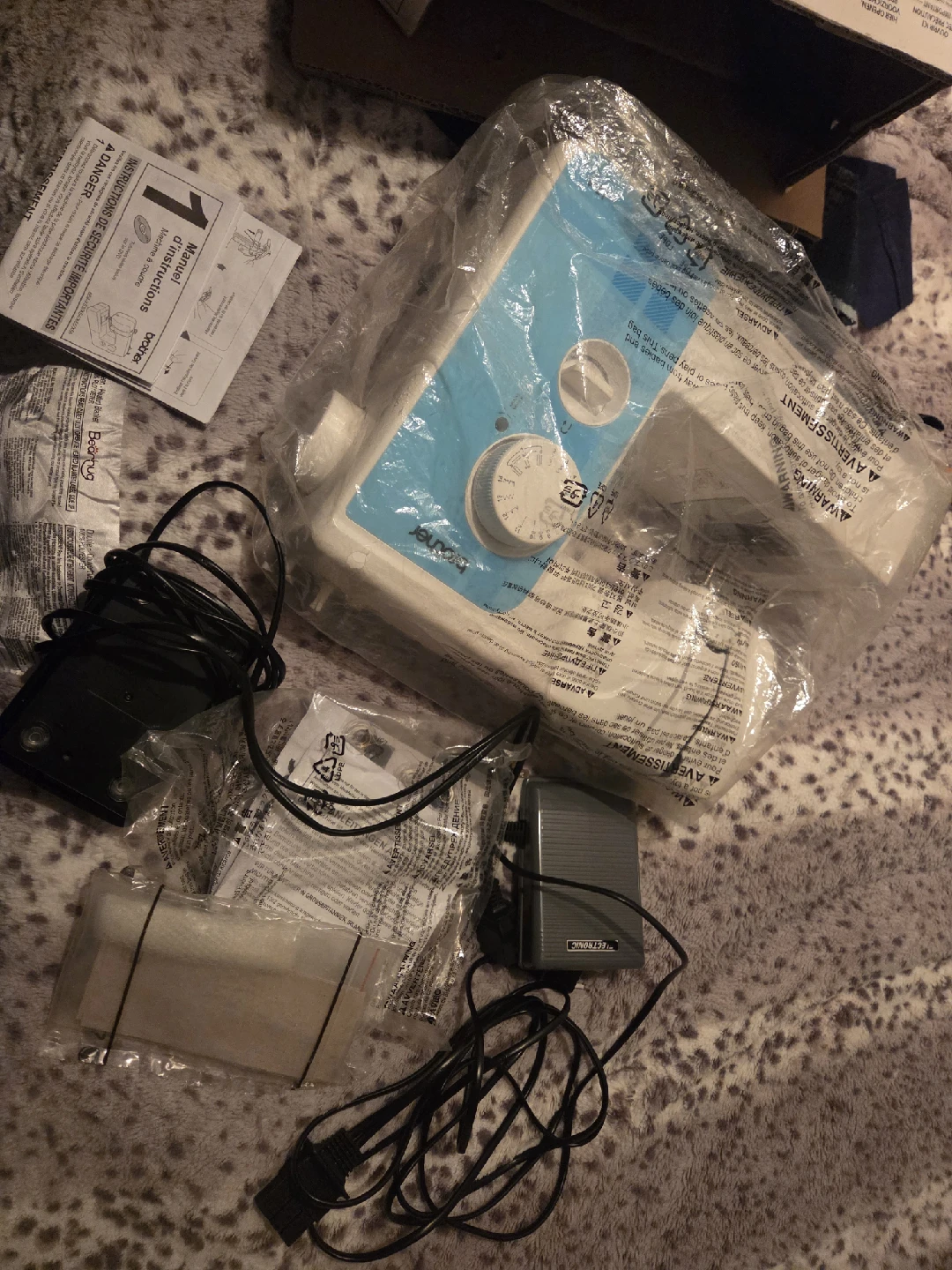 Brother J14 Sewing Machine - Compact Free Arm - photo 2