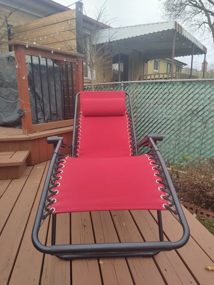 Red Zero Gravity Lounge Chair