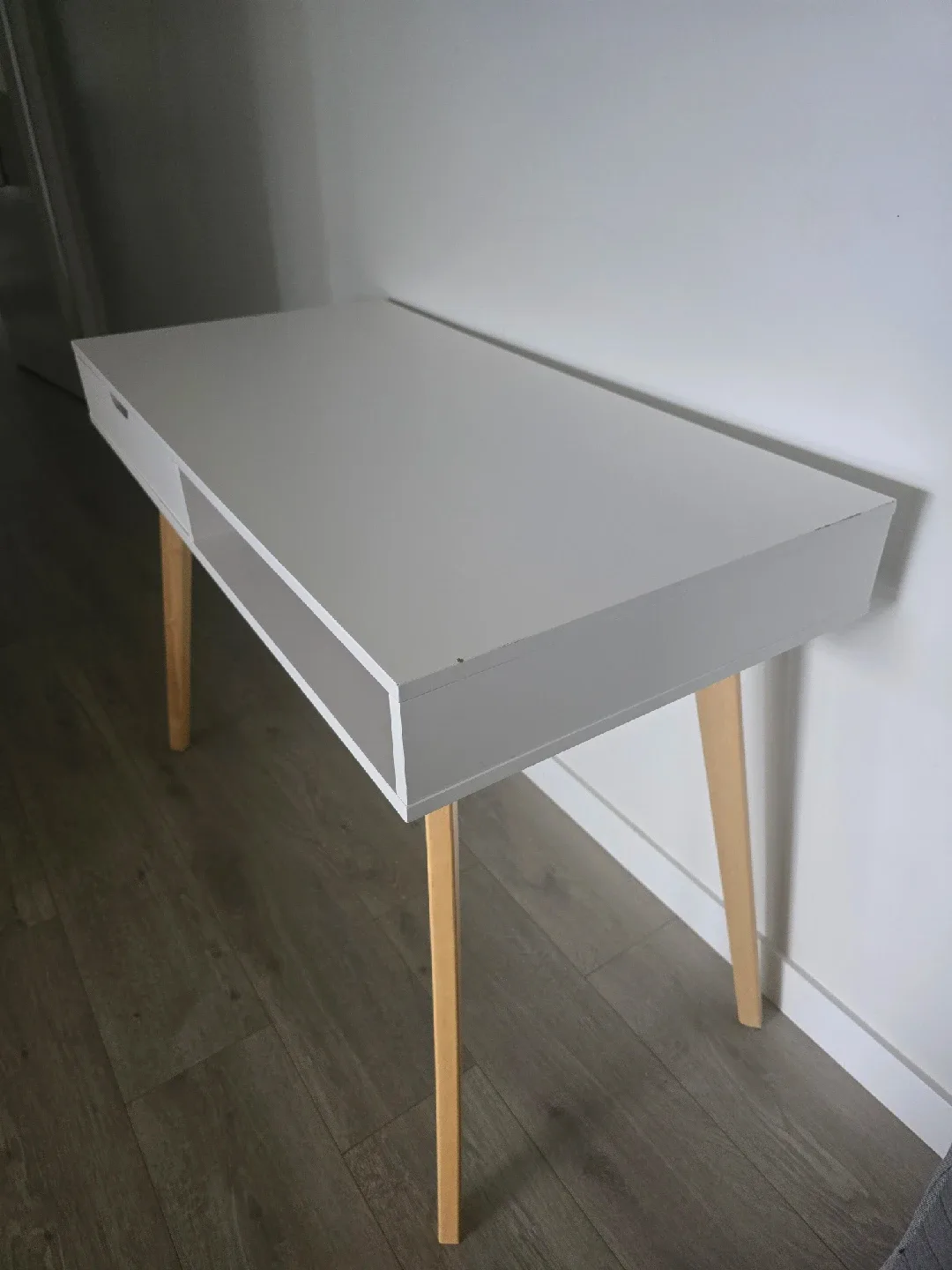 White Desk with Drawer, Wood Legs image indicator(2)
