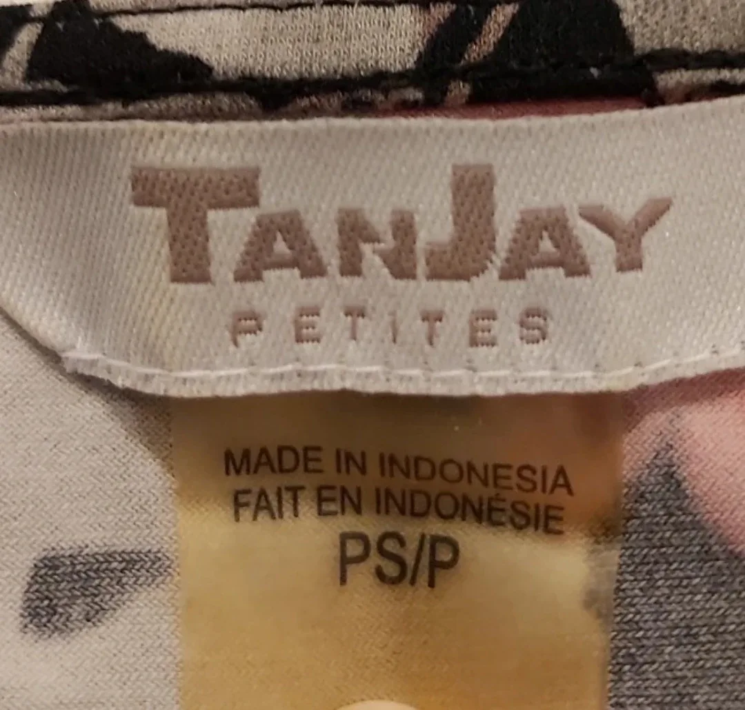 Tanjay Petites Floral Blouse - Size PS/P image indicator(2)