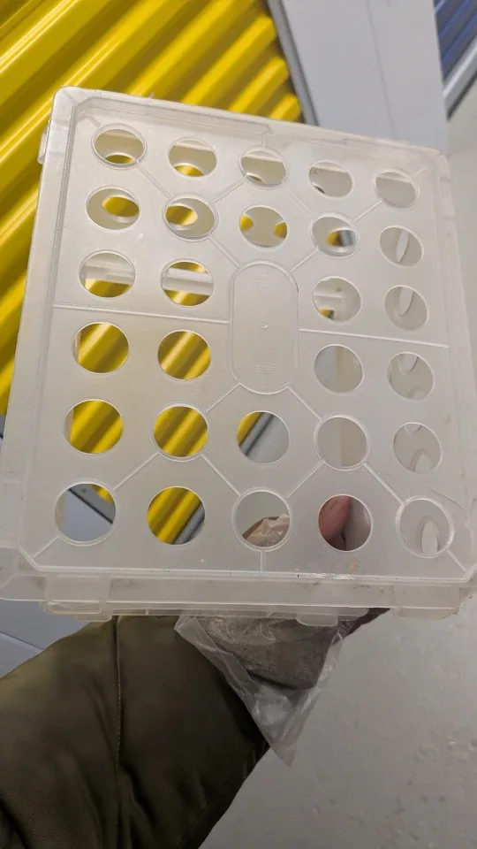 Sterilite CD/DVD Storage Crate - Clear image indicator(2)