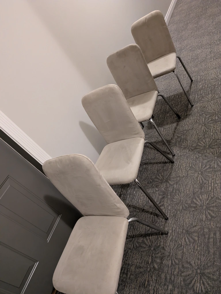 Set of 4 Beige Dining Chairs - photo 2