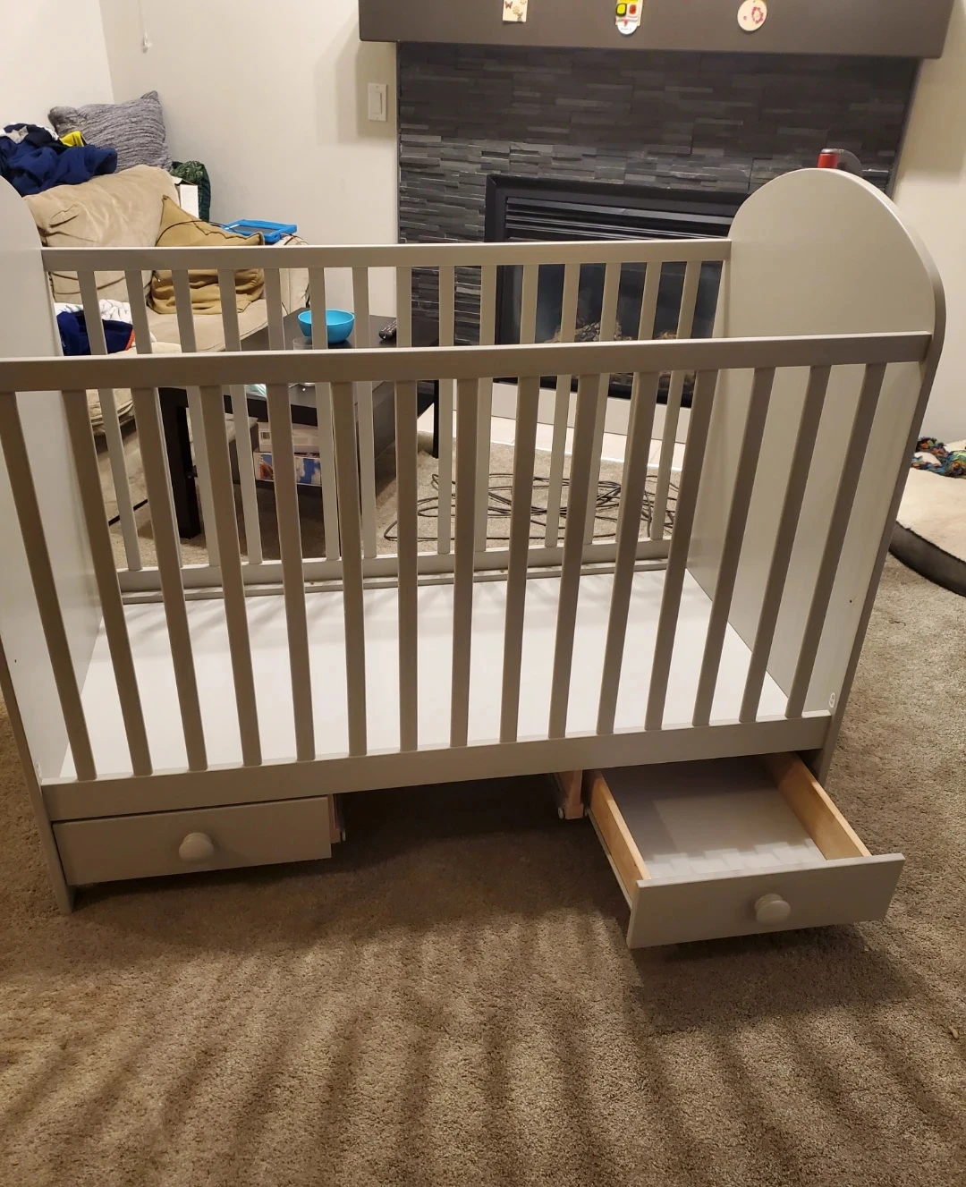 Grey Baby Crib (Ikea Gonatt)