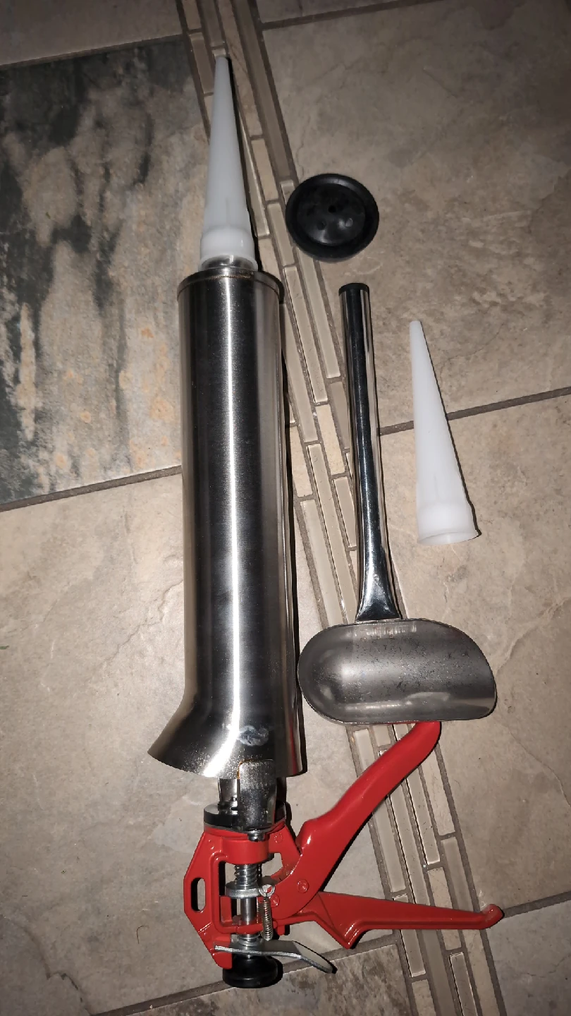 Pistolet à joint de ciment