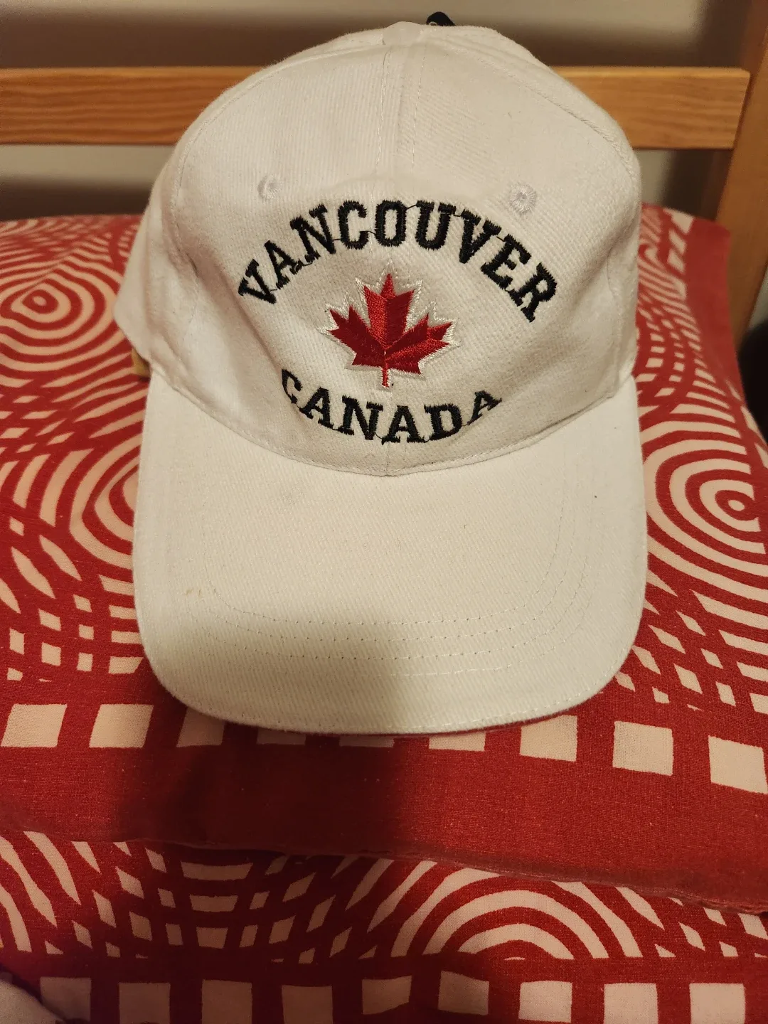 Assorted Baseball Caps: Qatar Airways, Polo USA, Yankees, Obey image indicator(9)