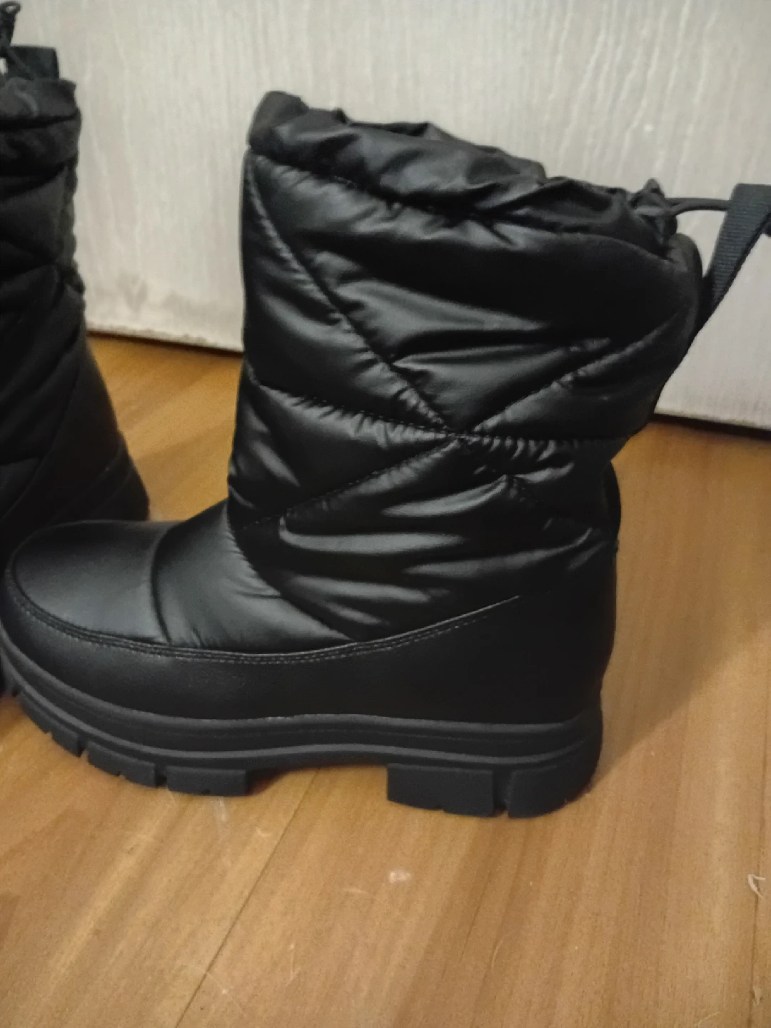 Brand New Winter Boots - photo 4