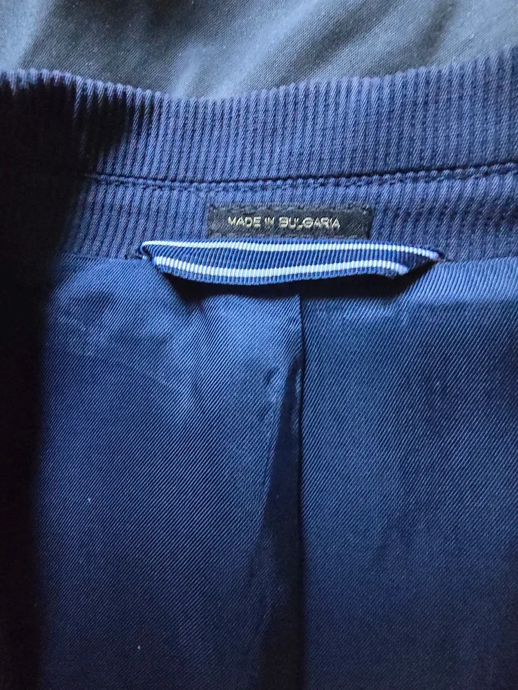 Massimo Dutti Navy Corduroy Blazer  Bulgaria #thriftypicks image indicator(4)