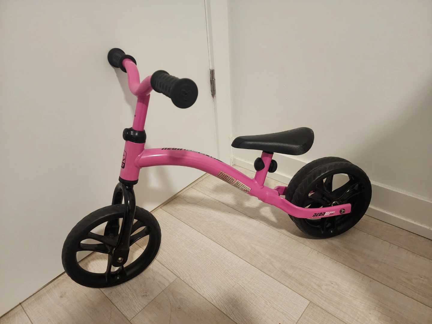 Neon Balance Bike - Pink