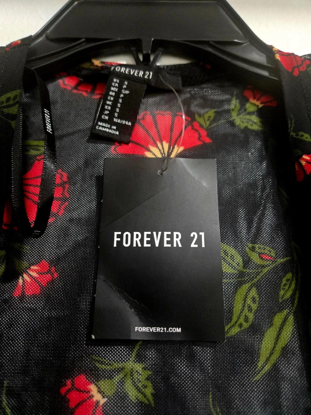 Forever 21 Knit Cardigan - Black/Red, Size S image indicator(3)