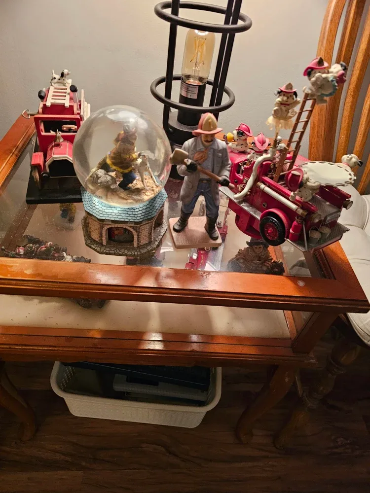 Firefighter Figurines & Decor