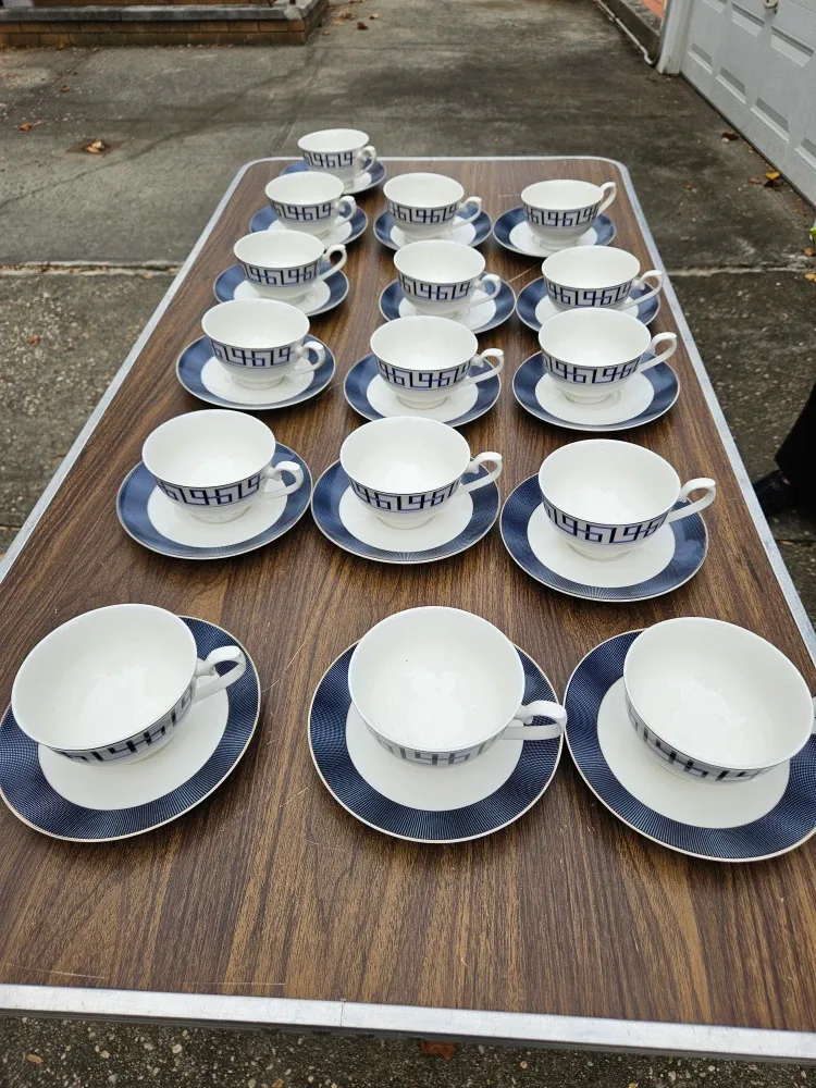 64 pieces fine bone china teacup saucer sets
