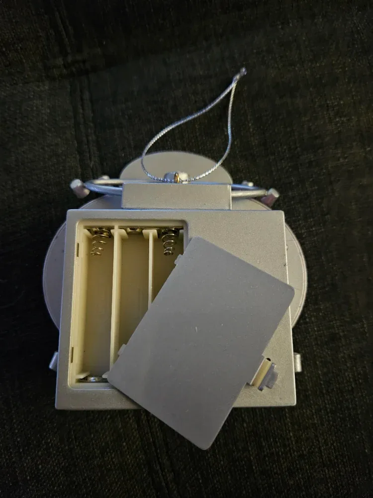 American Idol TV Christmas Tree Ornament Carlton Heirloom image indicator(3)