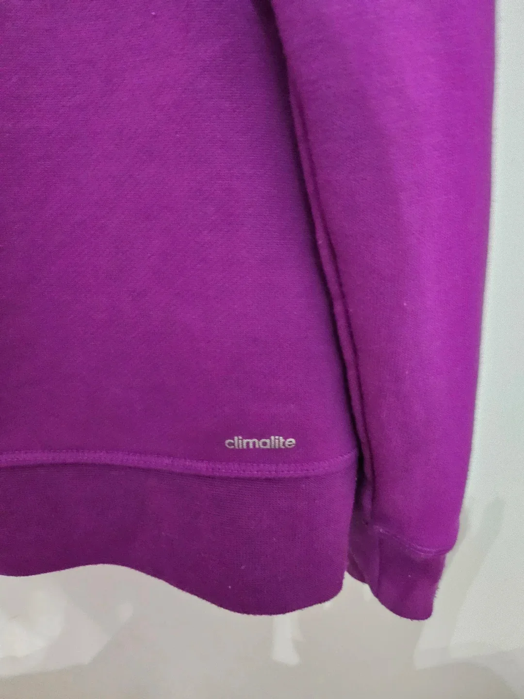 Adidas Climalite Hoodie - Size M image indicator(3)