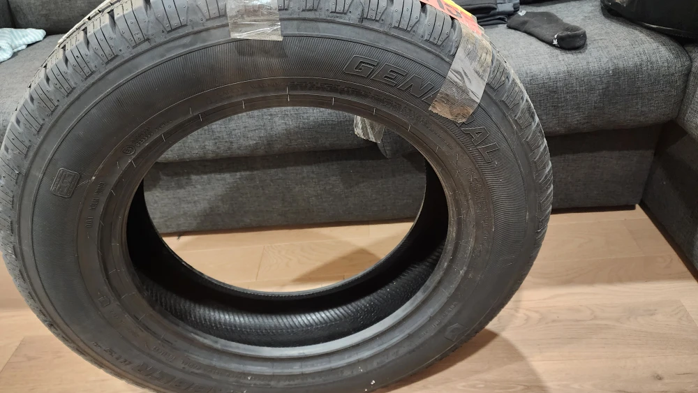 General Grabber HTS60 Tire - P235/65R18
