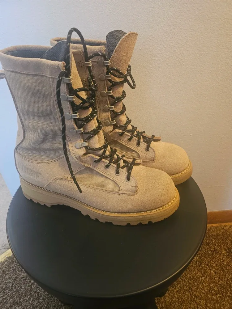 VIBRAM US Army Hot Weather Combat Boots