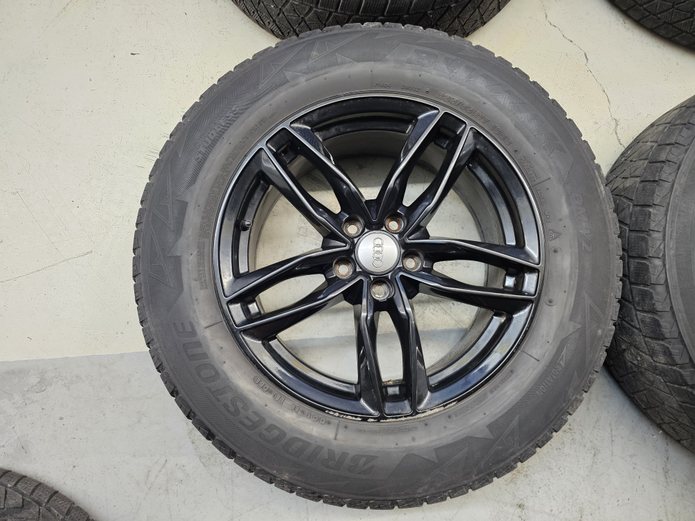 AUDI Q5 WINTER TIRES ON ALLOY RIMS 235/65/R17 - photo 2